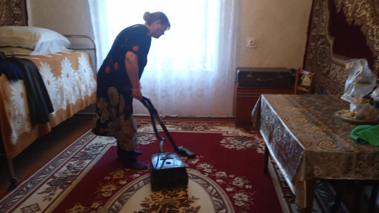 Оказание социально бытовых услуг.